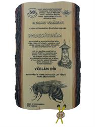 Gratulace včelař č.697 - Gratulace včelař na desce s kůrou 3D